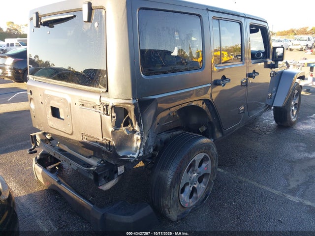 1C4BJWEG1HL608490 Jeep Wrangler Unlimited Sahara 4x4