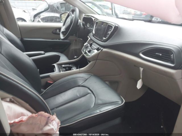 2023 CHRYSLER PACIFICA HYBRID 2C4RC1S76PR599596 Photo 4