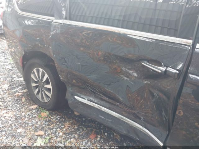 2023 CHRYSLER PACIFICA HYBRID 2C4RC1S76PR599596 Photo 5