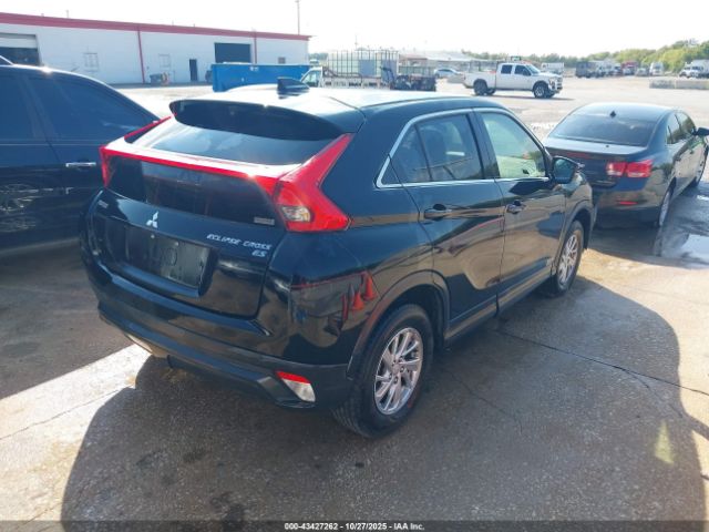 2019 MITSUBISHI ECLIPSE CROSS JA4AT3AA6KZ039351 Photo 3