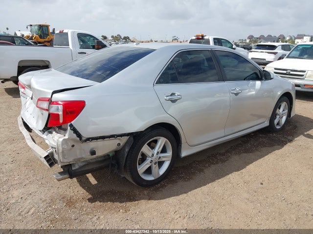 2014 Toyota Camry Se მანქანა იყიდება აუქციონზე, vin: 4T1BF1FK1EU857123, აუქციონის ნომერი: 43427342