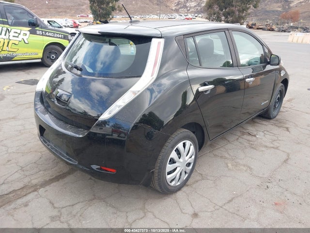 1N4AZ0CP1GC300065 Nissan Leaf