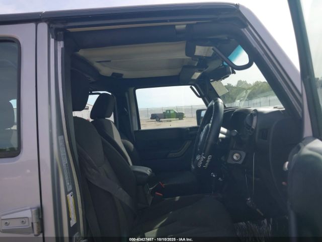 2016 JEEP WRANGLER UNLIMITED 1C4BJWKG0GL293636 Photo 4