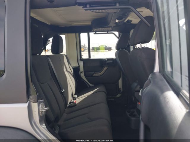 2016 JEEP WRANGLER UNLIMITED 1C4BJWKG0GL293636 Photo 7