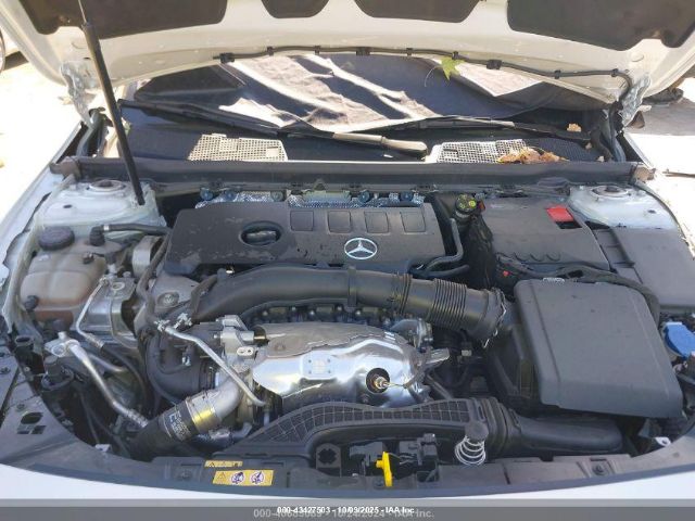 2023 MERCEDES-BENZ CLA 250 COUPE W1K5J4GBXPN328000 Photo 9