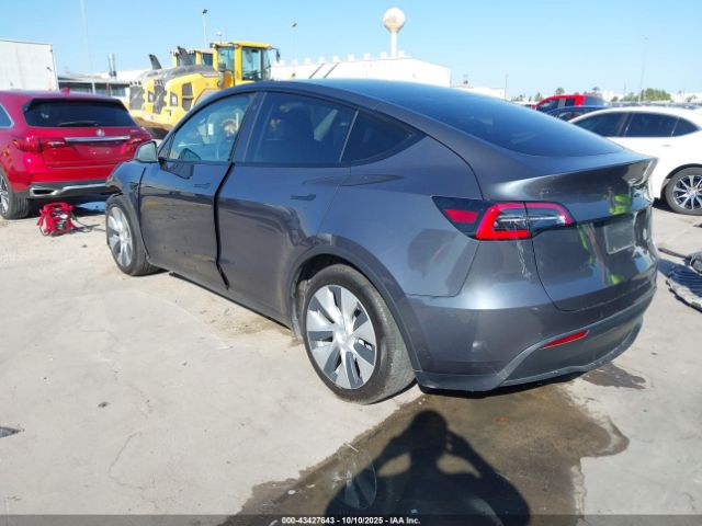 2021 TESLA MODEL Y 5YJYGDEEXMF186468 Photo 2