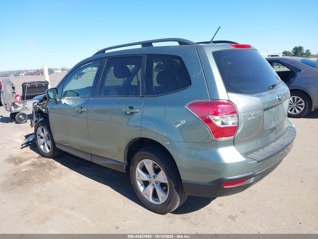 Subaru Forester 2.5i Premium 2014 JF2SJAEC2EH543763 Image 3