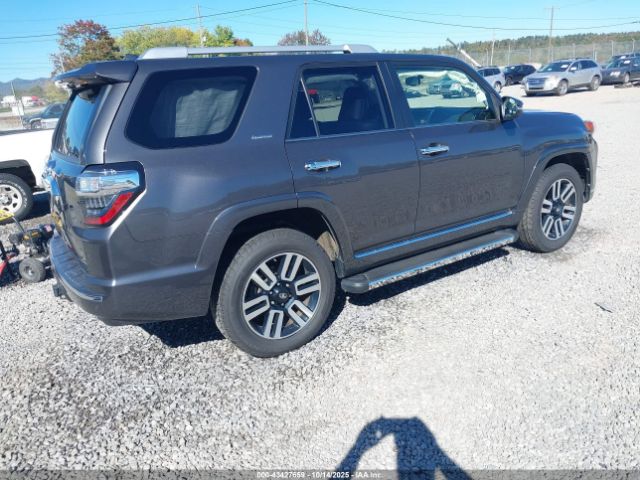 2018 TOYOTA 4RUNNER JTEBU5JR4J5549983 Photo 3