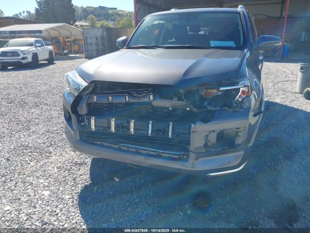 2018 TOYOTA 4RUNNER JTEBU5JR4J5549983 Photo 5