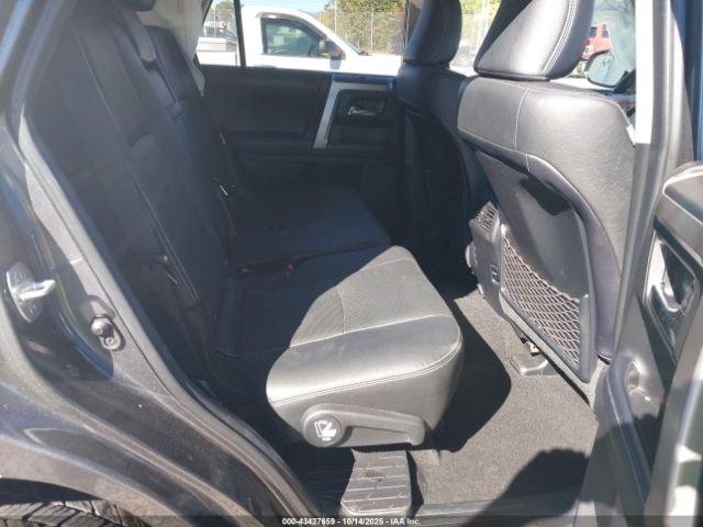2018 TOYOTA 4RUNNER JTEBU5JR4J5549983 Photo 7