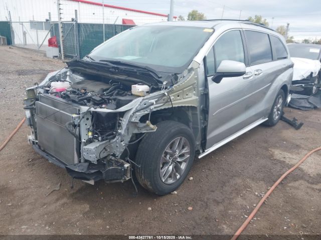 2022 TOYOTA SIENNA 5TDYRKEC4NS134912 Photo 1