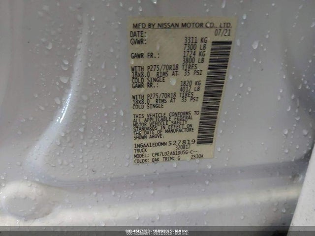 Nissan 2021 2021 1N6AA1ED0MN527819 Image 9