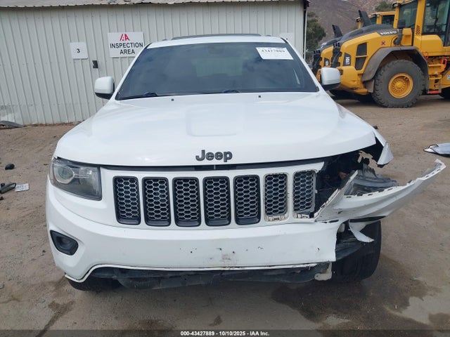43427889 :رقم المزاد ، 1C4RJEAG2FC242275 vin ، 2015 Jeep Grand Cherokee Altitude مزاد بيع
