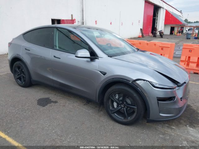 2026 TESLA MODEL Y 7SAYGDEE9TF408550 Photo 0