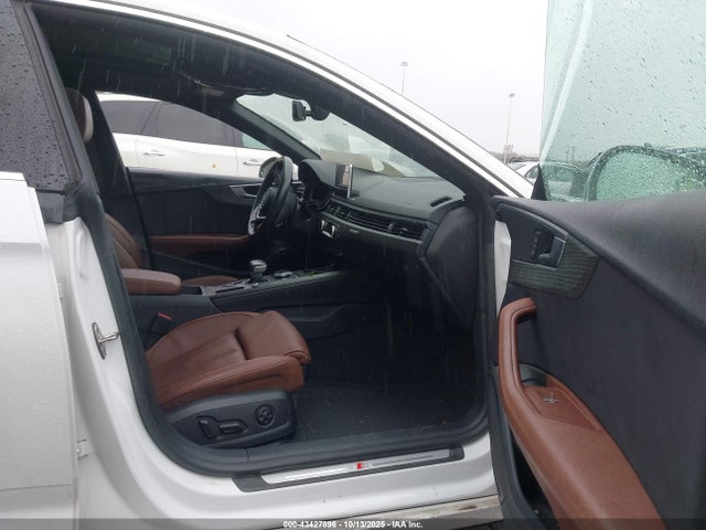 Продаж на аукціоні авто 2019 Audi A5 45 Premium, vin: WAUENCF57KA070780, номер лоту: 43427896