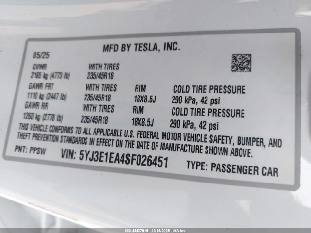 2025 TESLA MODEL 3 5YJ3E1EA4SF026451 Photo 8