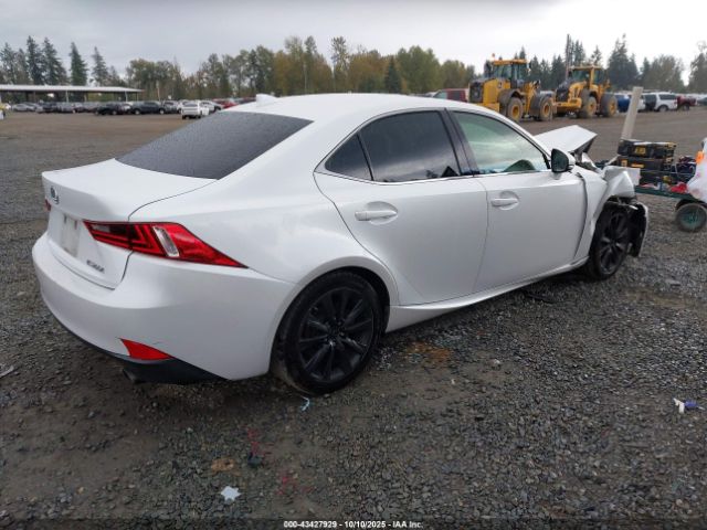 2016 LEXUS IS 200T JTHBA1D25G5022823 Photo 3