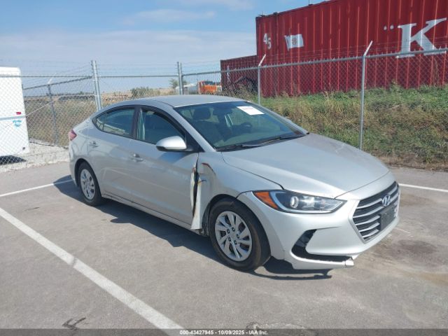 2017 HYUNDAI ELANTRA 5NPD74LF0HH204638