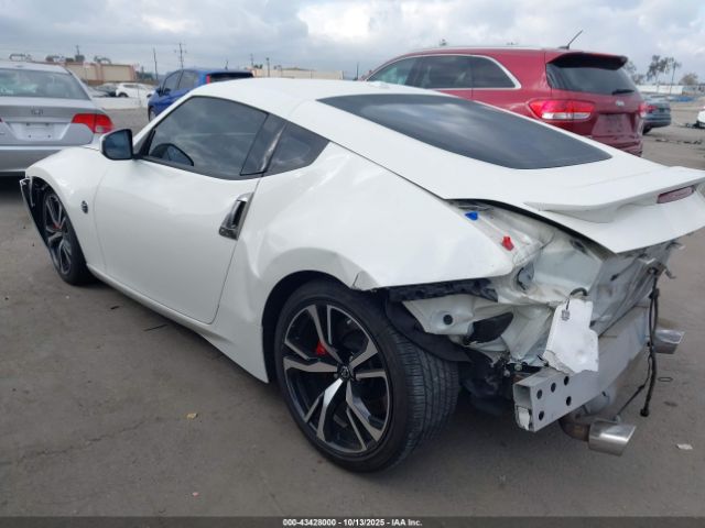 2020 NISSAN 370Z JN1AZ4EH7LM820317 Photo 2