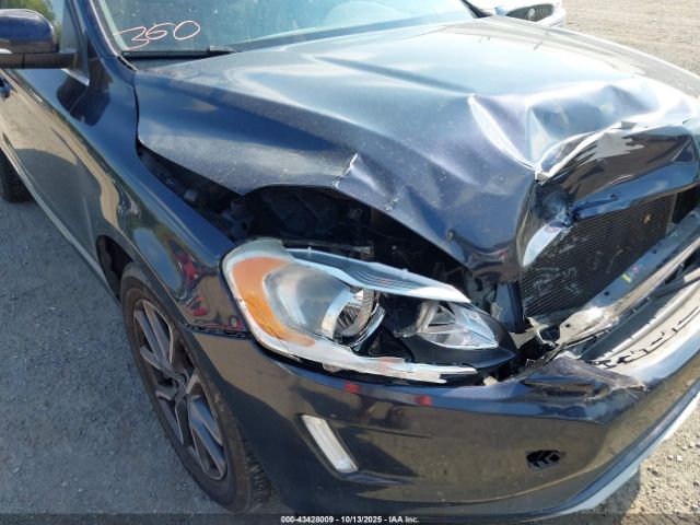 2016 VOLVO XC60 YV4902RK2G2839103 Photo 5