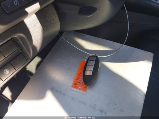 2024 NISSAN LEAF 1N4AZ1BV4RC550456 Photo 10