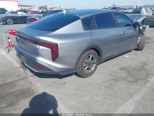 KIA K4 Lxs 2025 3KPFT4DE5SE147410 Image 4