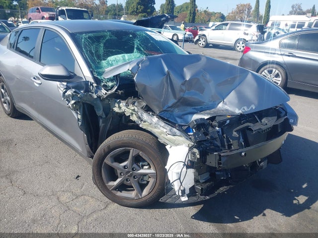 KIA K4 Lxs 2025 3KPFT4DE5SE147410 Image 6