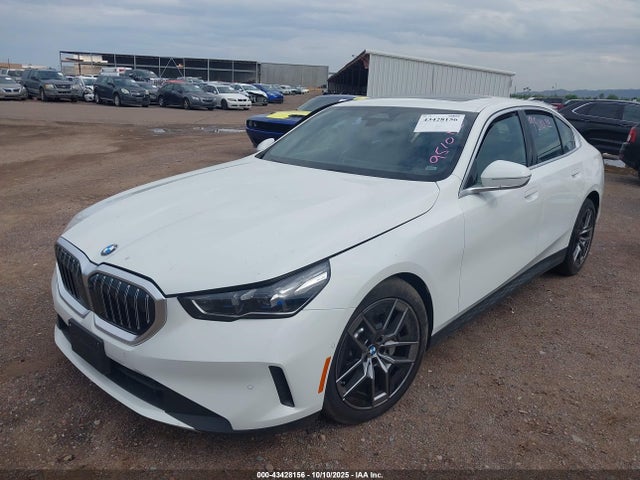 BMW 2026 2026 WBA43FJ06TCV65279 Image 2