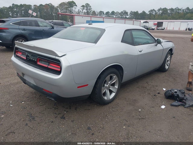 Продажа на аукционе авто 2021 Dodge Challenger Sxt, vin: 2C3CDZAGXMH538468, номер лота: 43428213