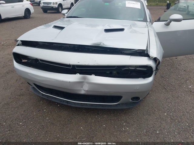 Продажа на аукционе авто 2021 Dodge Challenger Sxt, vin: 2C3CDZAGXMH538468, номер лота: 43428213