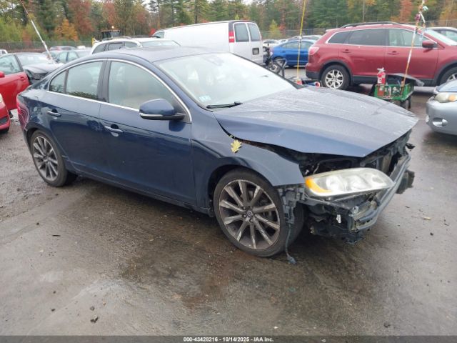 2015 VOLVO S60 YV126MFK2F2351345