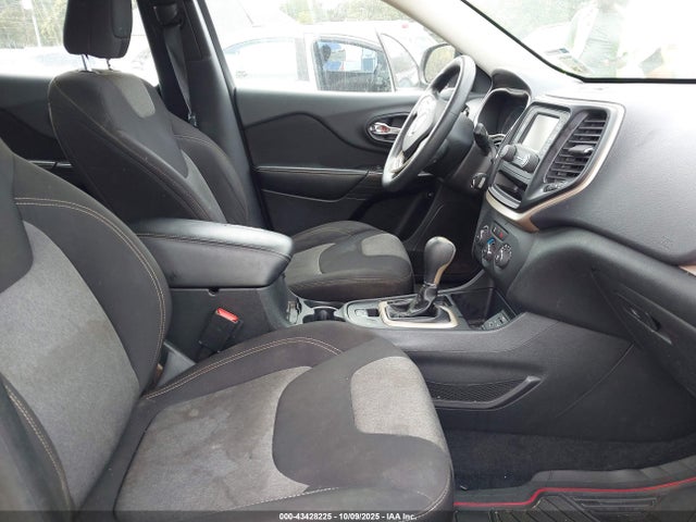 2014 Jeep Cherokee Sport მანქანა იყიდება აუქციონზე, vin: 1C4PJLAB1EW279928, აუქციონის ნომერი: 43428225
