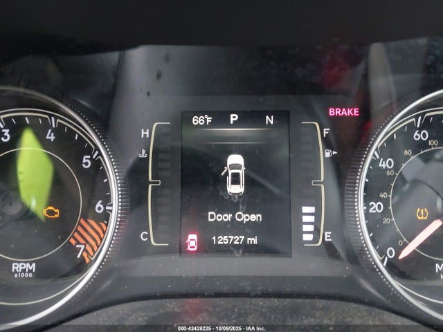 2014 Jeep Cherokee Sport მანქანა იყიდება აუქციონზე, vin: 1C4PJLAB1EW279928, აუქციონის ნომერი: 43428225