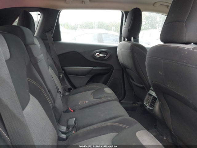 2014 Jeep Cherokee Sport მანქანა იყიდება აუქციონზე, vin: 1C4PJLAB1EW279928, აუქციონის ნომერი: 43428225