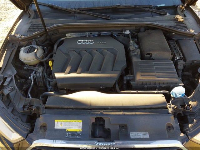2017 AUDI A3 WAUAUGFF1H1038112 Photo 9