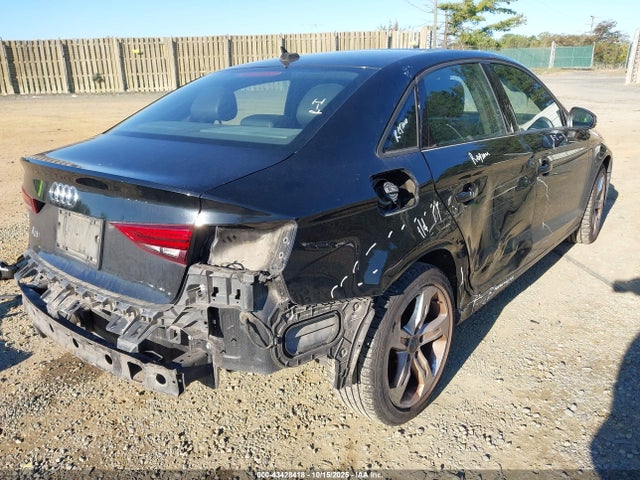 2017 AUDI A3 WAUAUGFF1H1038112 Photo 3