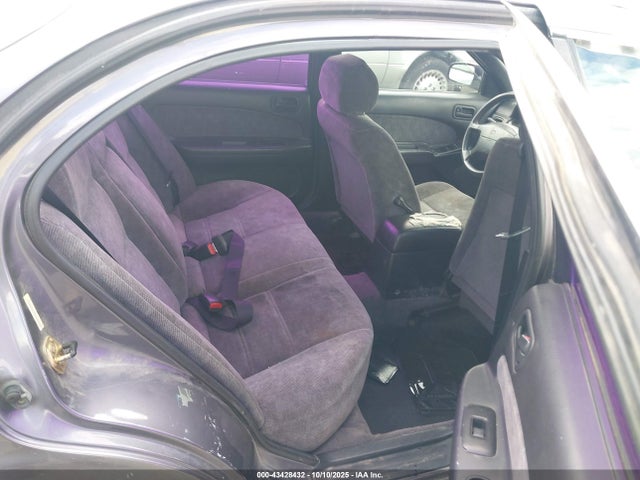 1997 NISSAN MAXIMA JN1CA21D0VT202773 Photo 7
