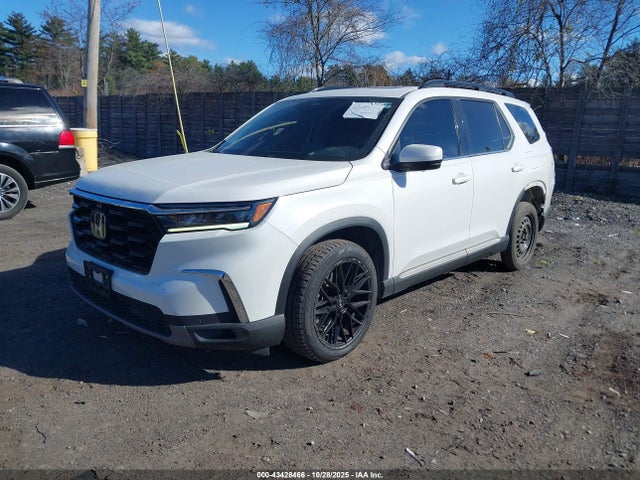 Продажа на аукционе авто 2024 Honda Pilot Elite, vin: 5FNYG1H82RB032008, номер лота: 43428466