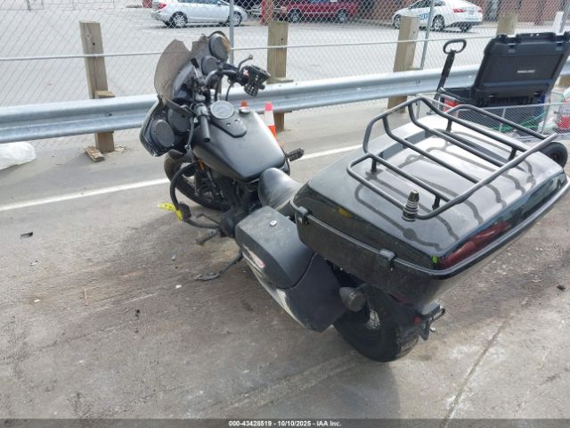 2023 HONDA VT750 JH2RC5377PK300824 Photo 2