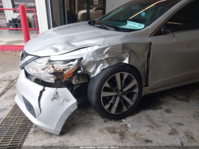 2016 NISSAN ALTIMA 1N4AL3AP8GN316273 Photo 5