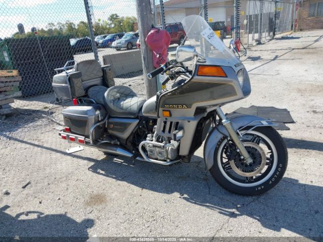 1982 HONDA GL1100 1HFSC0225CA221340