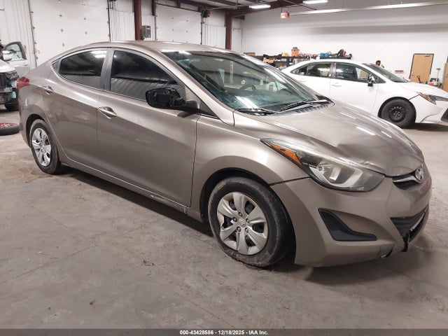 Hyundai ELANTRA SE 2016 5NPDH4AE3GH692280 главное изображение