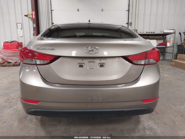 Hyundai ELANTRA SE 2016 5NPDH4AE3GH692280 Image 16