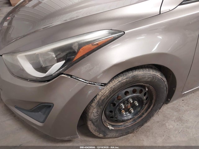 Hyundai ELANTRA SE 2016 5NPDH4AE3GH692280 Image 19