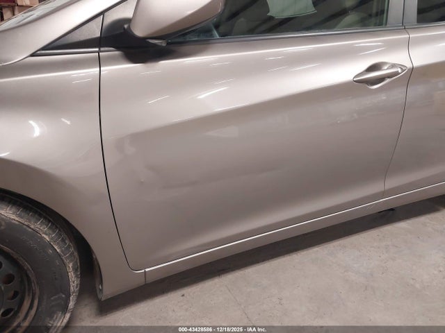 Hyundai ELANTRA SE 2016 5NPDH4AE3GH692280 Image 20