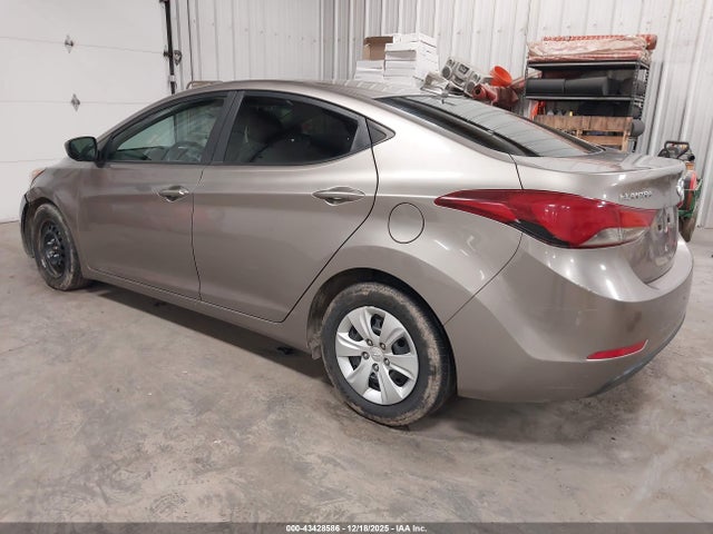 Hyundai ELANTRA SE 2016 5NPDH4AE3GH692280 Image 3