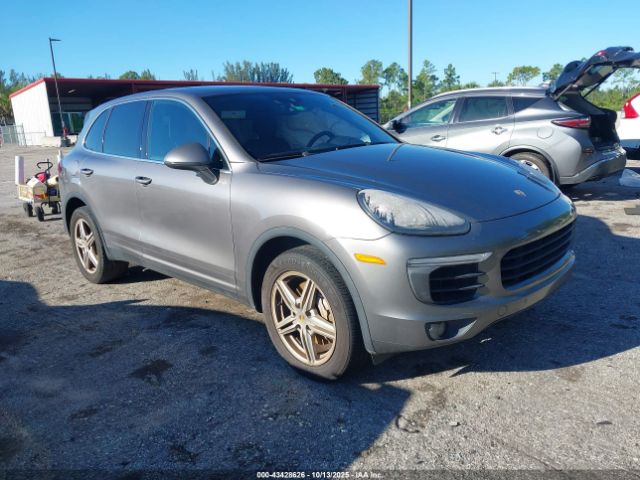 2017 PORSCHE CAYENNE WP1AB2A2XHLA53162