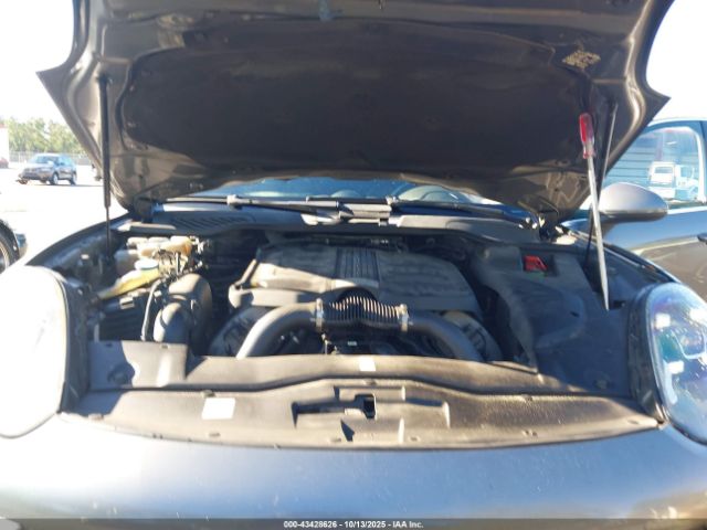 2017 PORSCHE CAYENNE WP1AB2A2XHLA53162 Photo 9