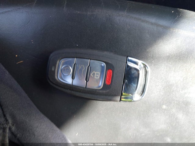 2010 AUDI S4 WAUBGAFLXAA072442 Photo 10