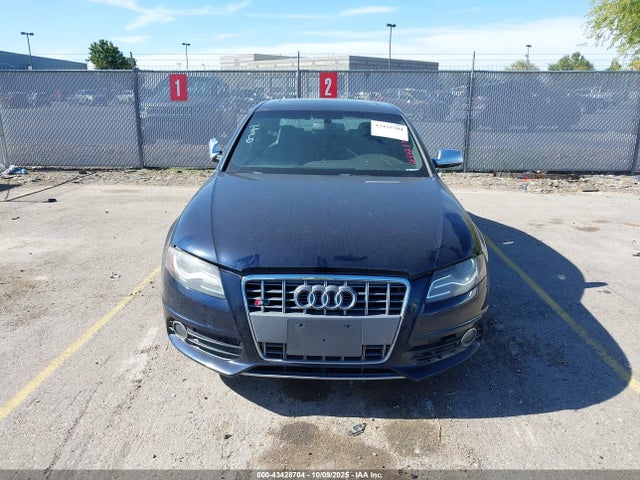 2010 Audi S4 3.0 Premium Plus მანქანა იყიდება აუქციონზე, vin: WAUBGAFLXAA072442, აუქციონის ნომერი: 43428704
